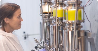 Woman engineer and reactors